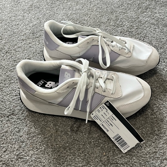 Unworn New Balance 237 Sneakers - Picture 2 of 9